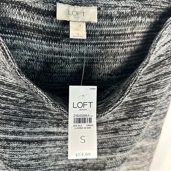 NWT LOFT Mini Sweater Skirt Marled Gray Ombré Stretchy Knit Sz Small - Picture 3 of 14